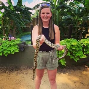 Meet your Posher, Samantha